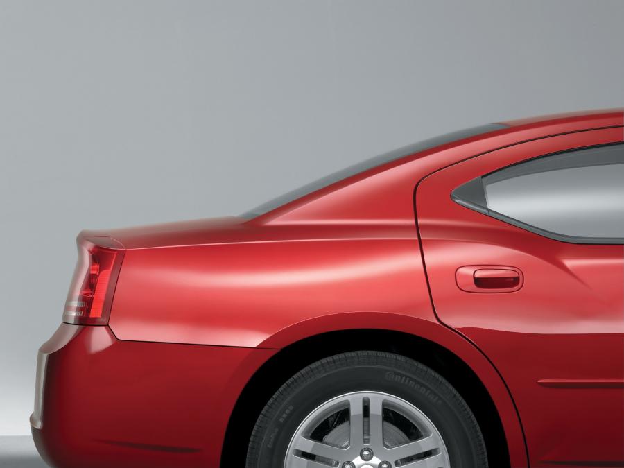  Dodge Charger R/T 2005 года  (фото 48 из 81)